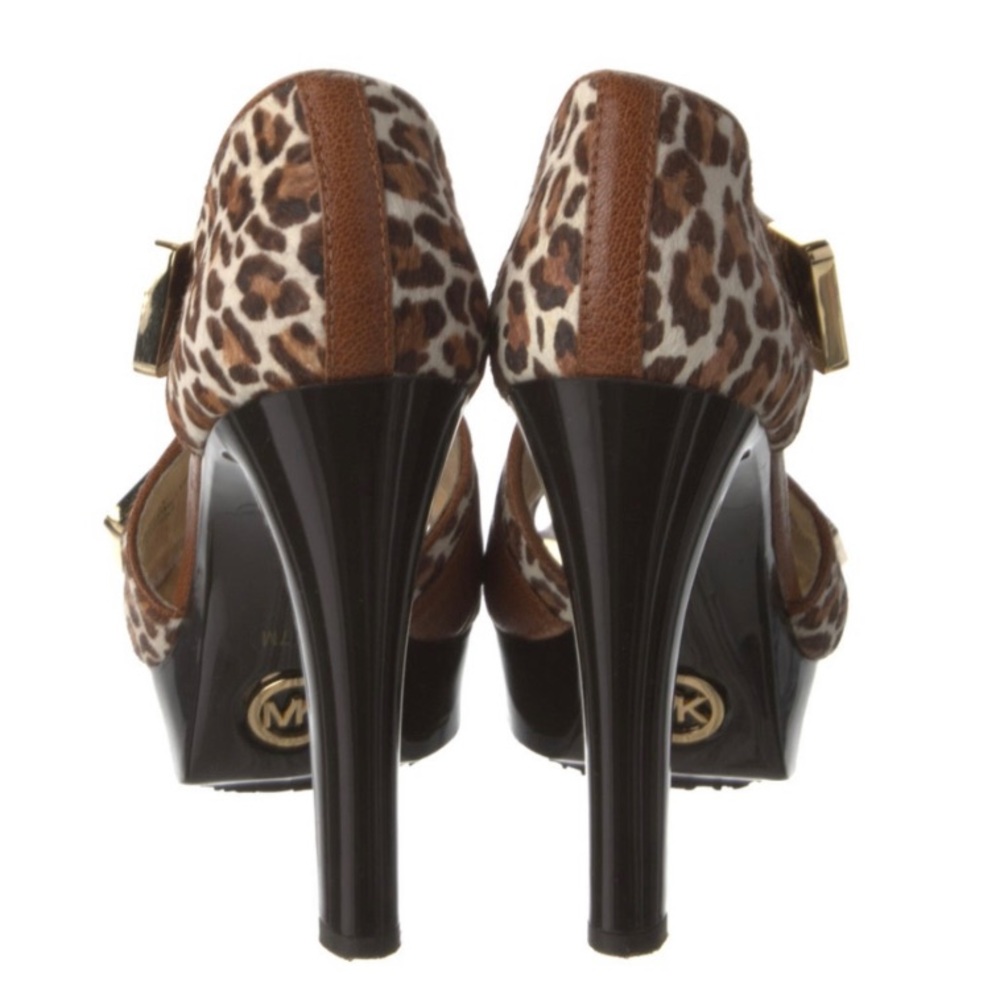 Michael Kors Beverly Calf hair animal Print Sandals - Picture 3 of 12